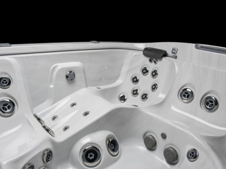 Спа бассейн Jacuzzi J-575